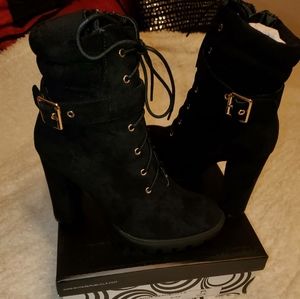 Women boots